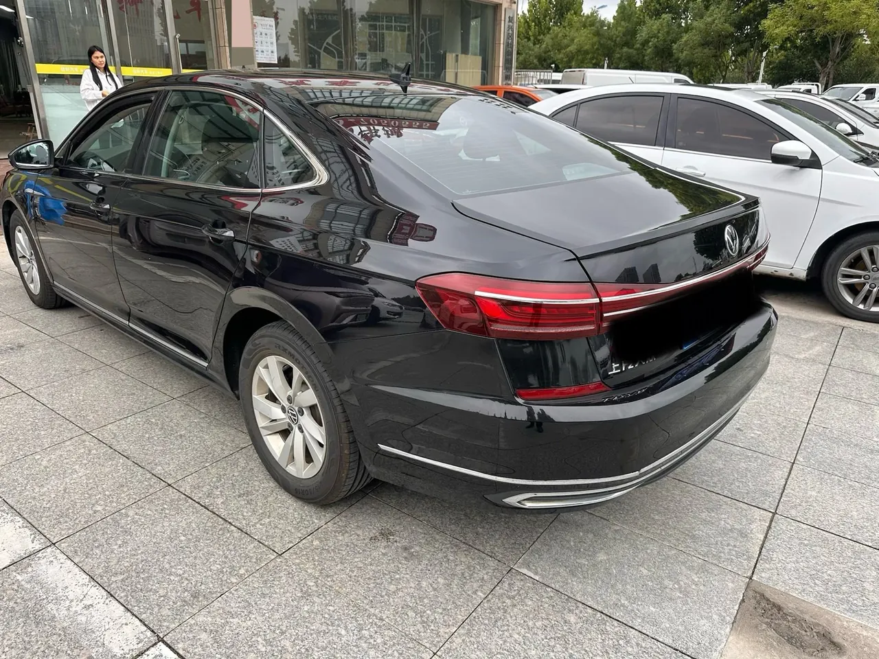 Volkswagen 2022 Passat 1.4TSI 280TSI Business Edition Automatic 3