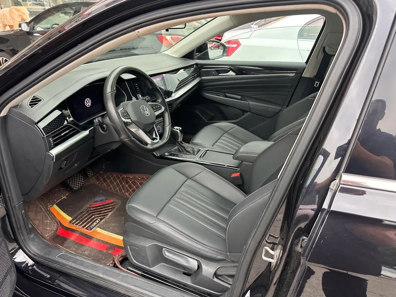 Volkswagen 2022 Passat 1.4TSI 280TSI Business Edition Automatic 4
