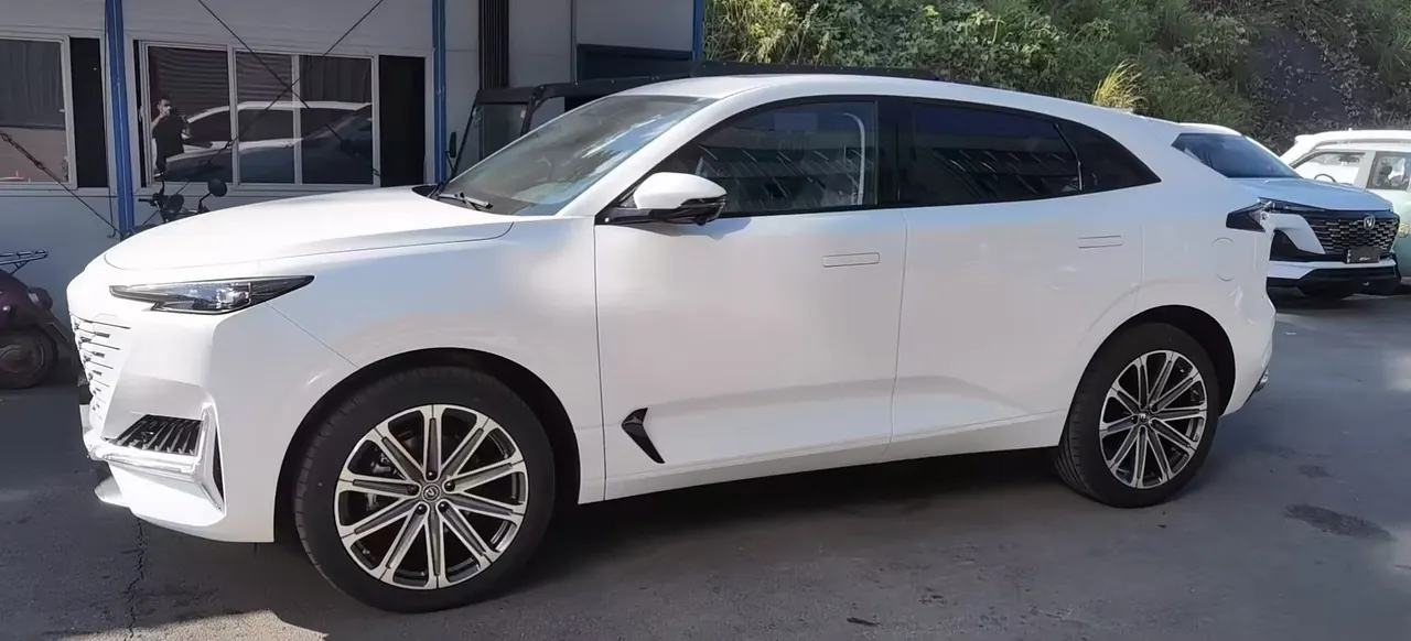 ChangAn 2021 UNI-K 2.0T Honorable Automatic 6