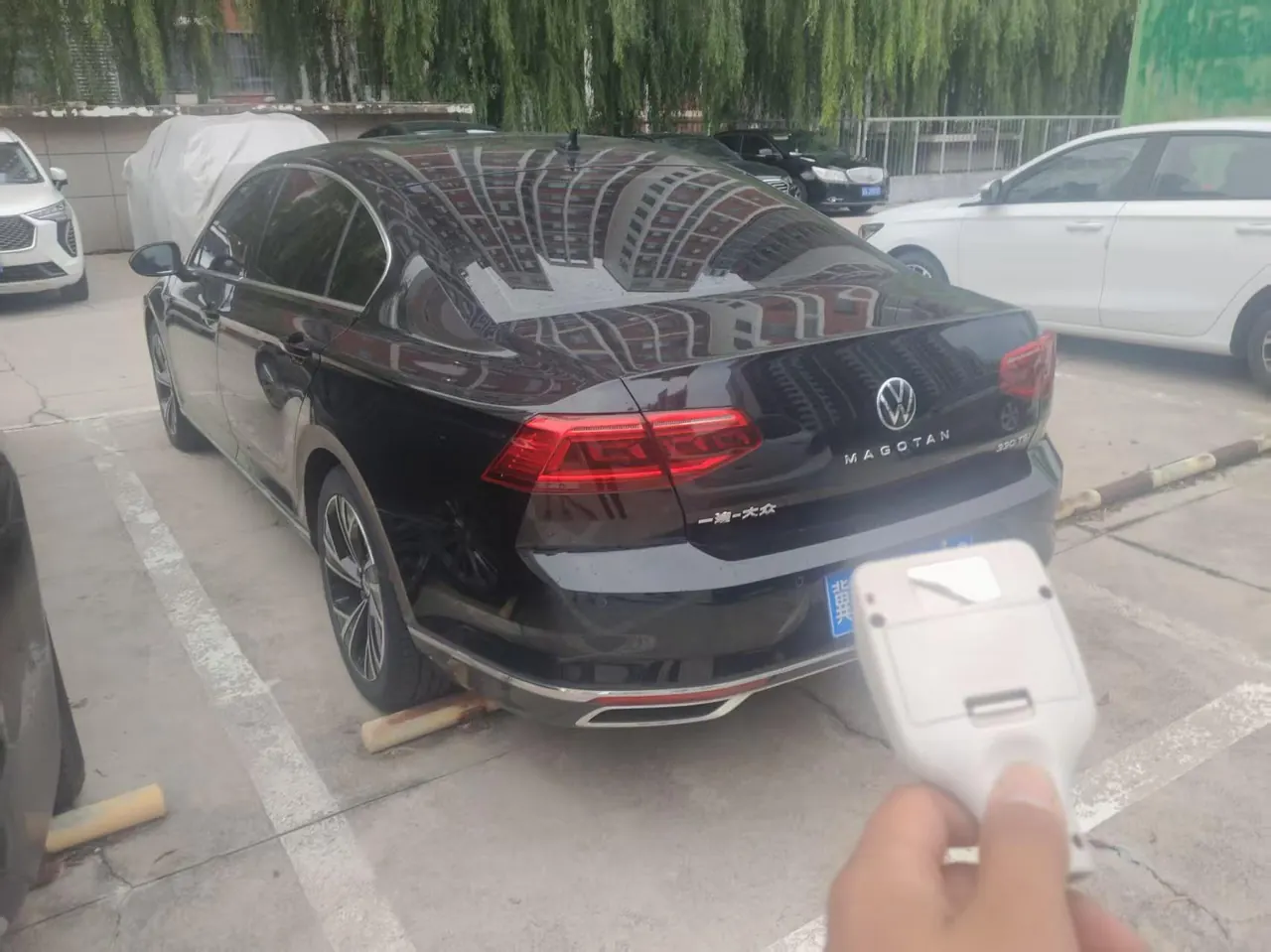 Volkswagen 2020 Magotan 2.0TSI 330TSI luxury automatic transmission 6