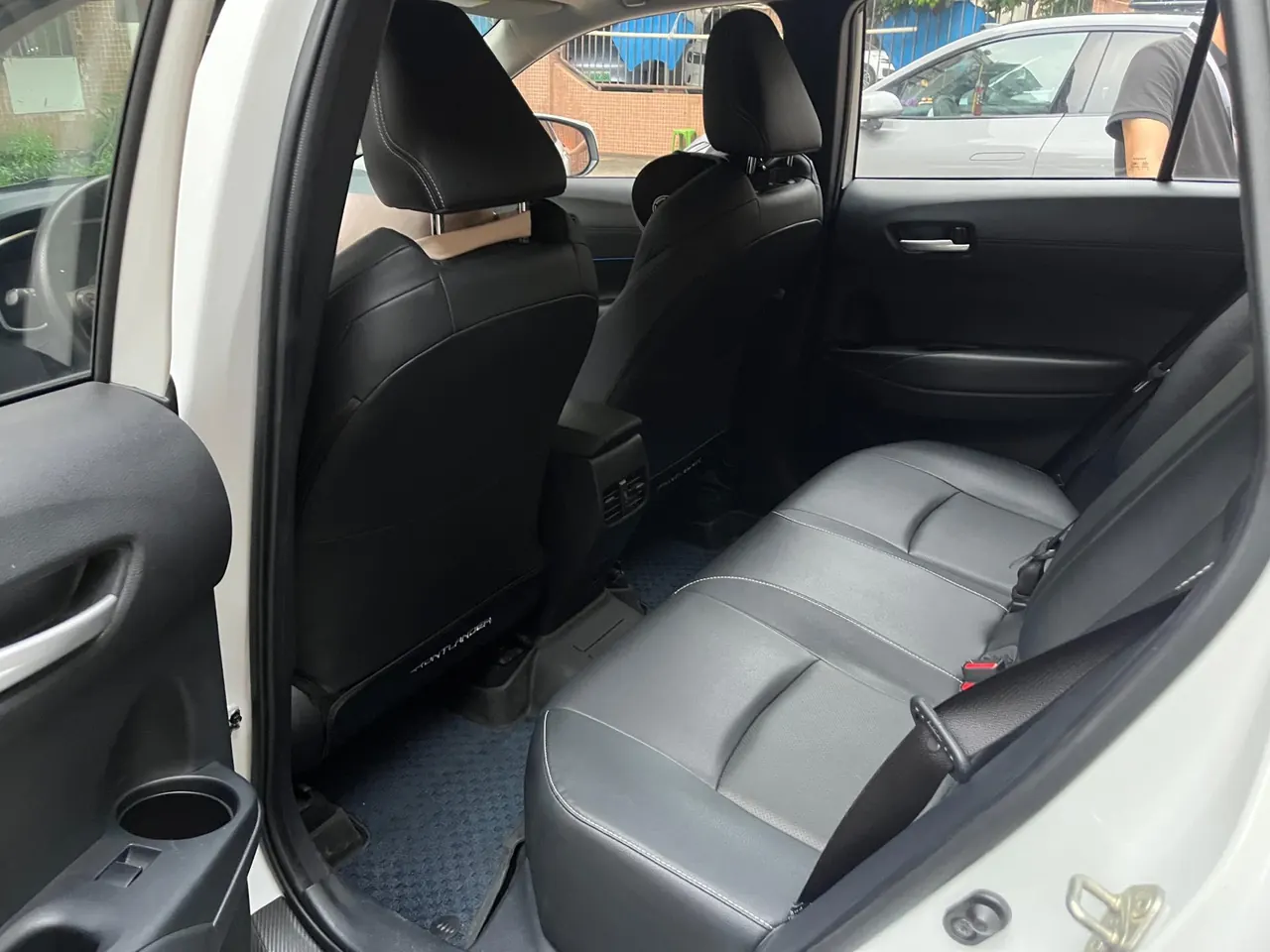 Toyota 2022 Front Landa 2.0 Stepless Premium Edition Automatic Gear 4