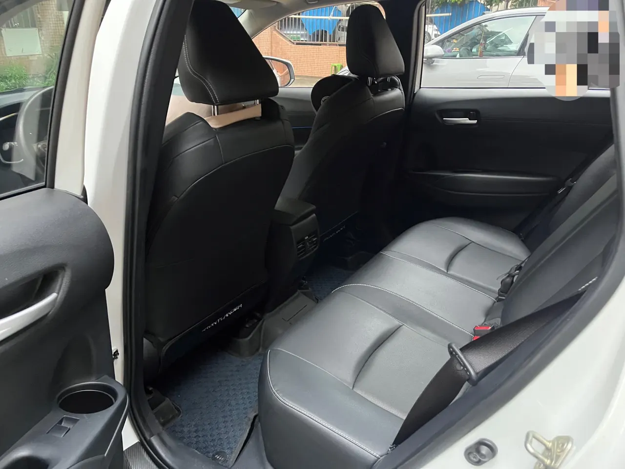 Toyota 2022 Front Landa 2.0 Stepless Premium Edition Automatic Gear 5