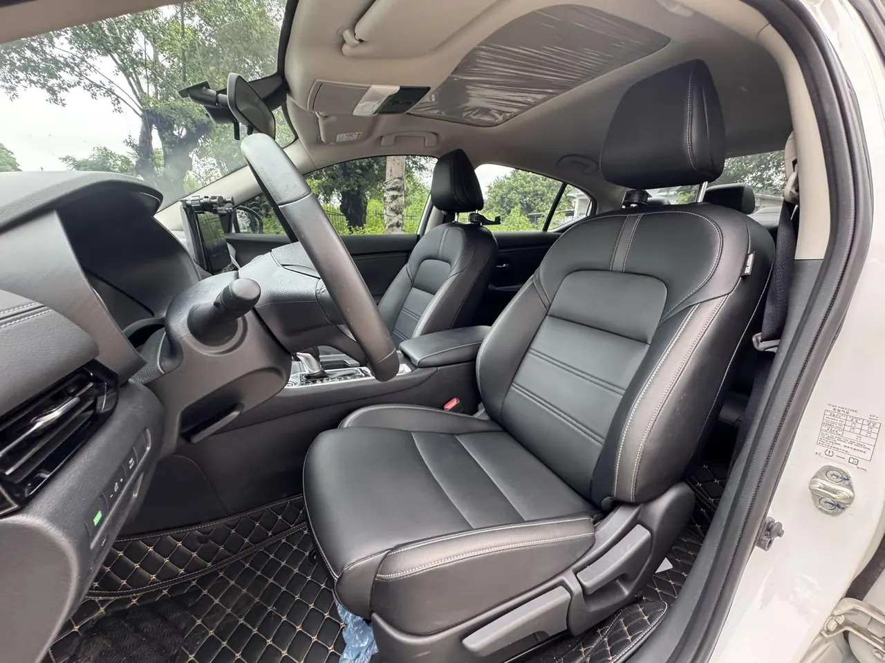 Nissan 2023 Sylphy 1.6 Stepless Pleasant Edition Automatic Gear 7