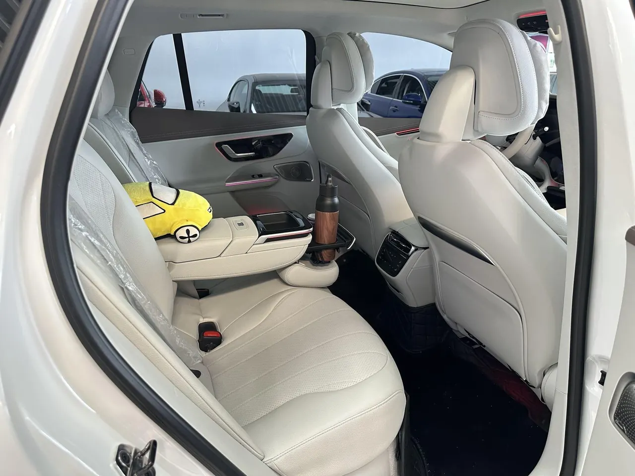 Mercedes Benz 2024 EQE SUV 500 4MATIC EQE SUV 500 4MATIC Automatic 4