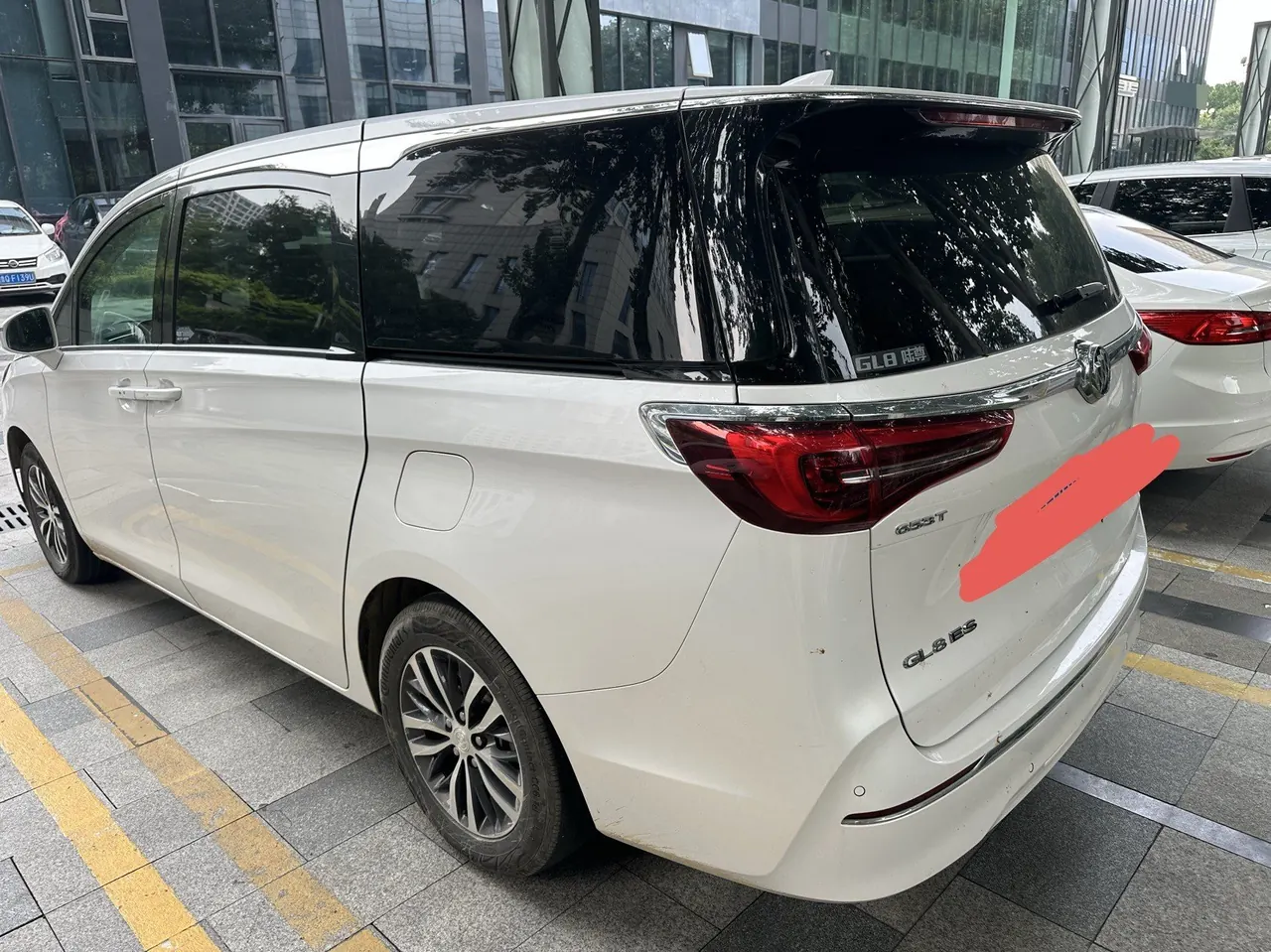 Buick 2021 GL8 ES Lu Zun 2.0T 653T Comfortable Automatic Gear 8