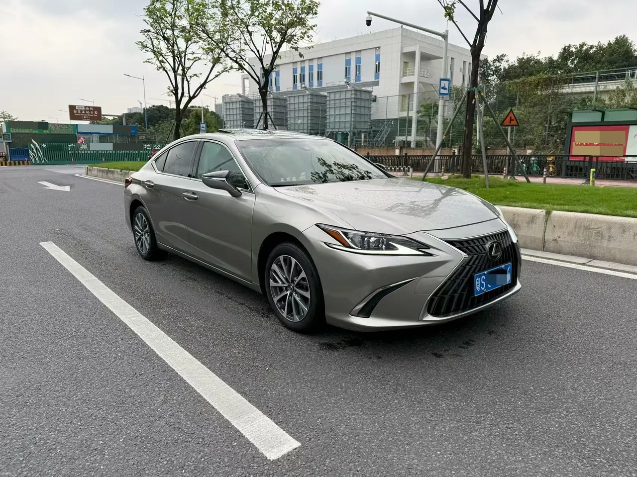 Lexus ES (Imported) 2021 ES200 2.0 Stepless Premium Edition Automatic Gear 2
