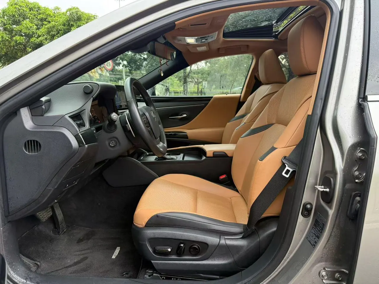 Lexus ES (Imported) 2021 ES200 2.0 Stepless Premium Edition Automatic Gear 5