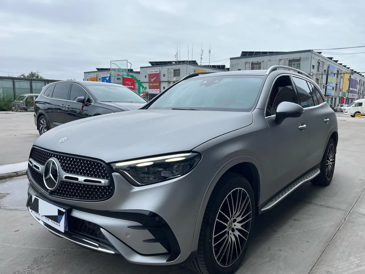 打开图片灯箱:Mercedes Benz 2025 GLC 300 L 4MATIC 48V 2.0T Luxury 5-seat Automatic Gear