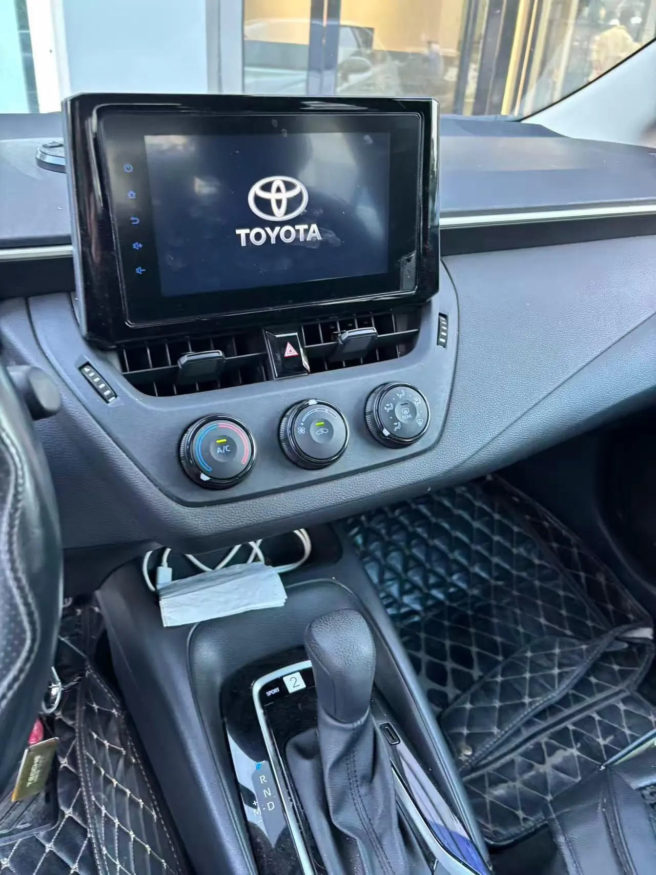 Toyota 2022 Corolla 1.5 Stepless TNGA Pioneer Edition Automatic Transmission 4