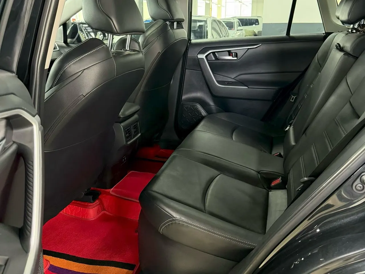 Toyota 2020 Weilanda Dual Engine 2.5 Stepless Two-Drive Technology Edition Automatic Gear 5