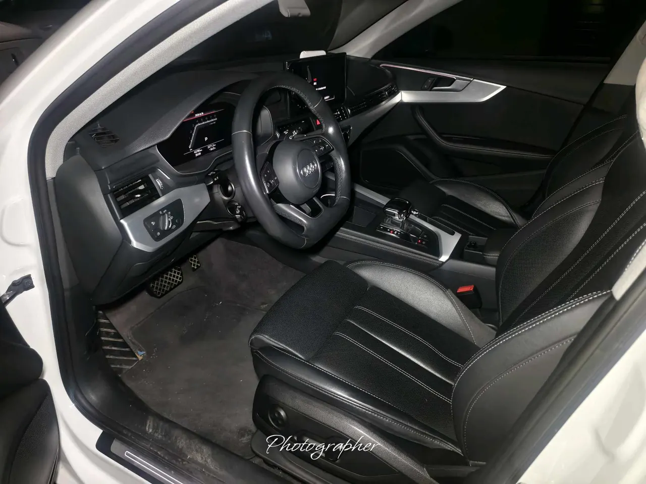 Audi 2022 A4L 2.0TFSI 40TFSI Deluxe Dynamic Automatic 4
