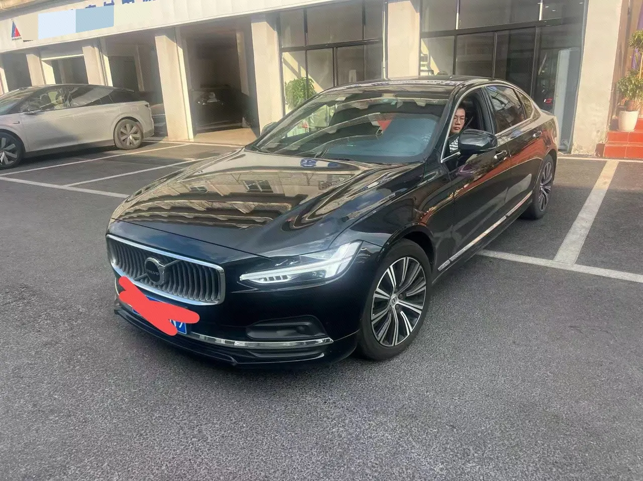 Open image lightbox: Volvo 2021 S90 48V 2.0T B5 Zhiyi Sports Edition Automatic Gear