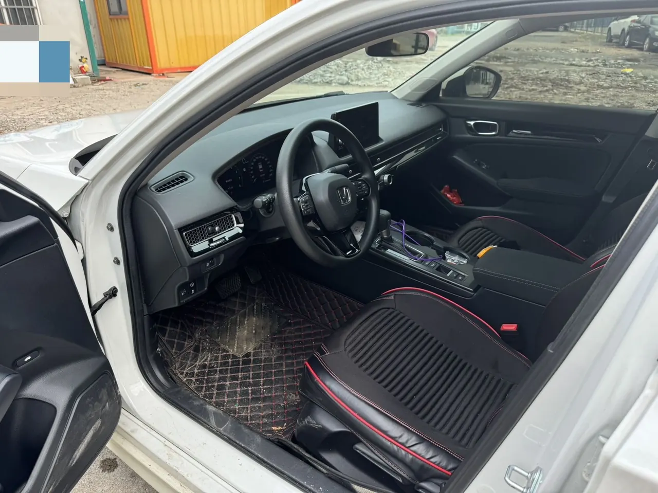 Honda 2023 Civic 1.5T CVT 240TURBO Sporty Edition Automatic 3