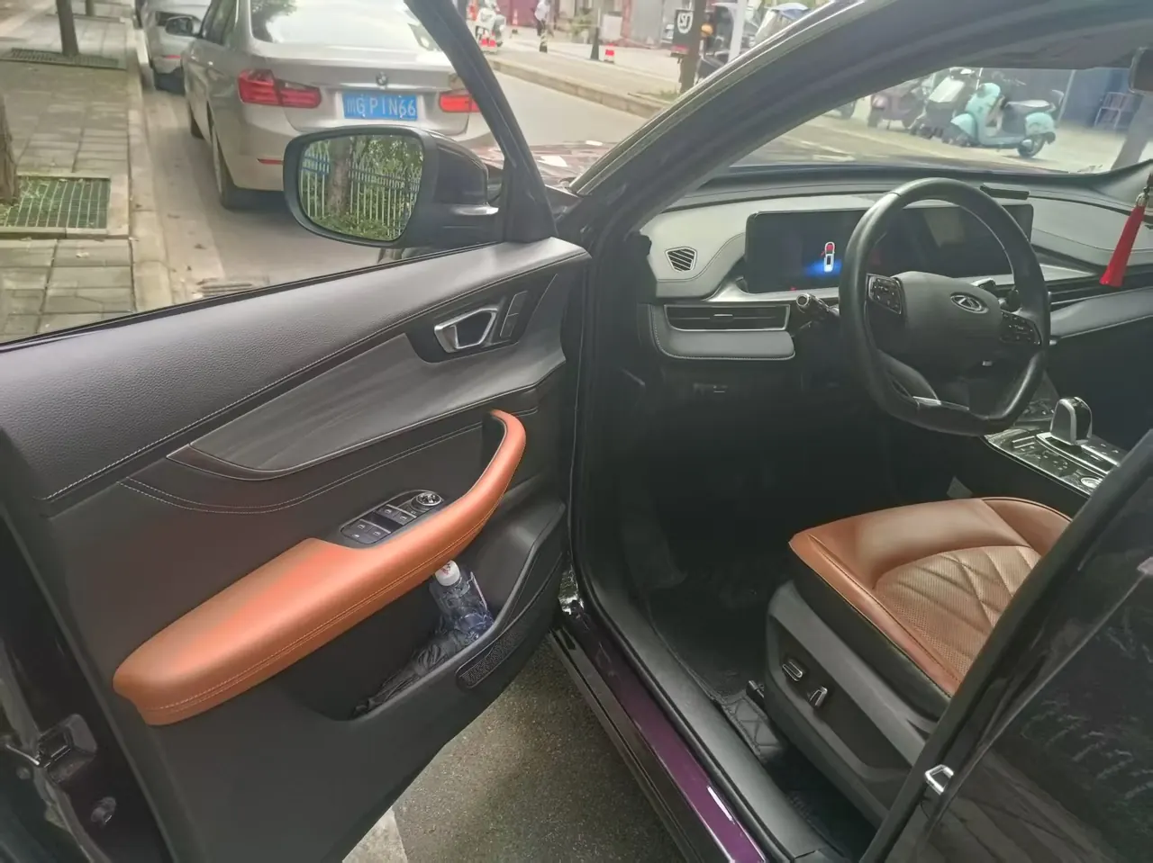 Chery 2021 Ruihu 8 PLUS 1.6TGDI 290TGDI Premium Edition Automatic Gear 2