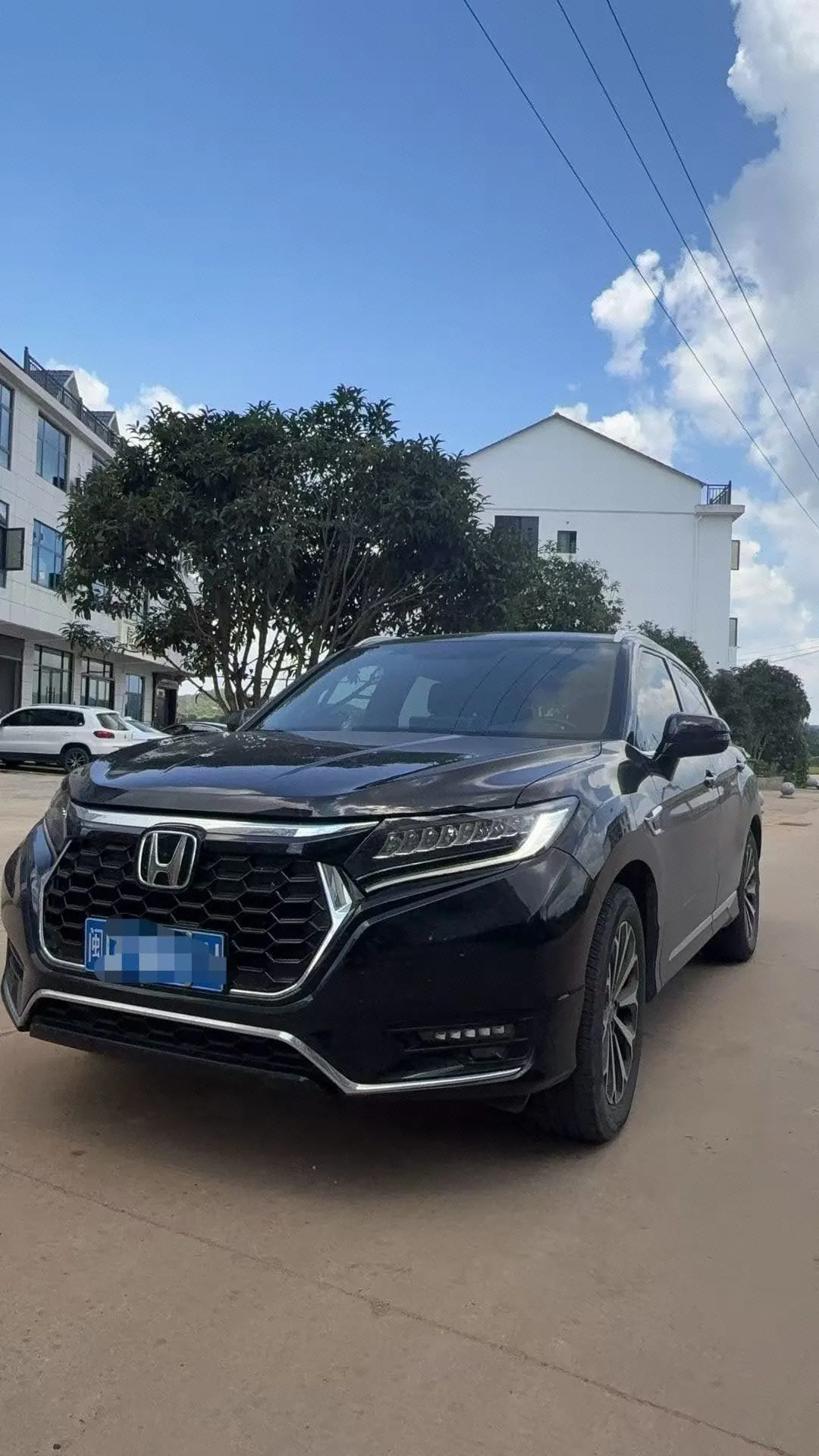 Open image lightbox: Honda 2024 UR-V 2.0T 370TURBO two-drive elegant version of automatic gear