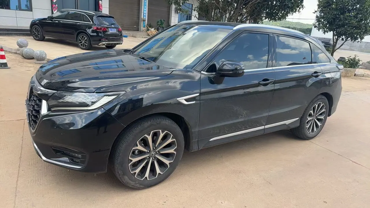 Honda 2024 UR-V 2.0T 370TURBO two-drive elegant version of automatic gear 2