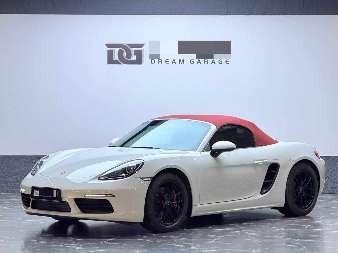 Open image lightbox: Porsche 718 (Imported) 2023 718 Boxter 2.0T Style Edition Automatic