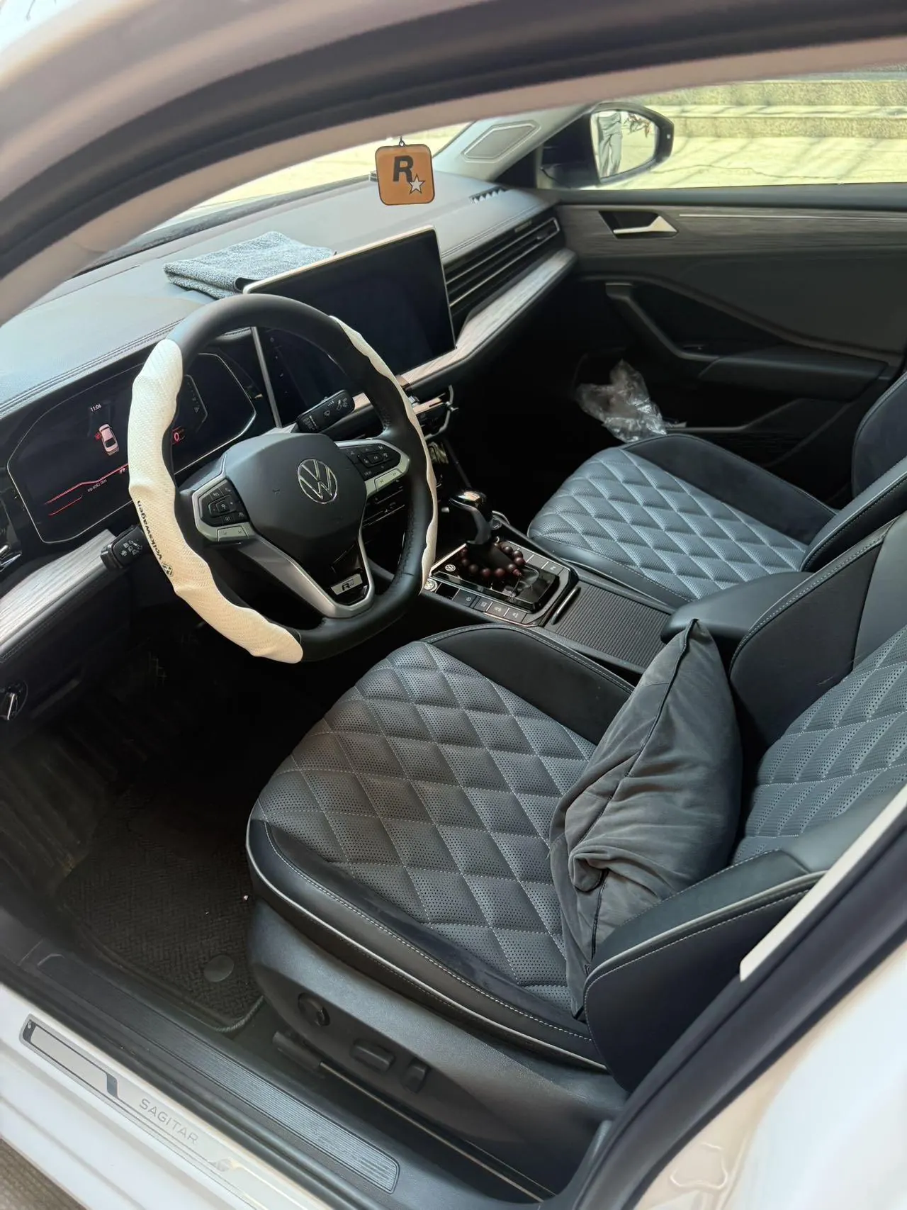 Volkswagen 2023 Sagittarius 1.5TSI 300TSI Excellent Edition Automatic Gear 5