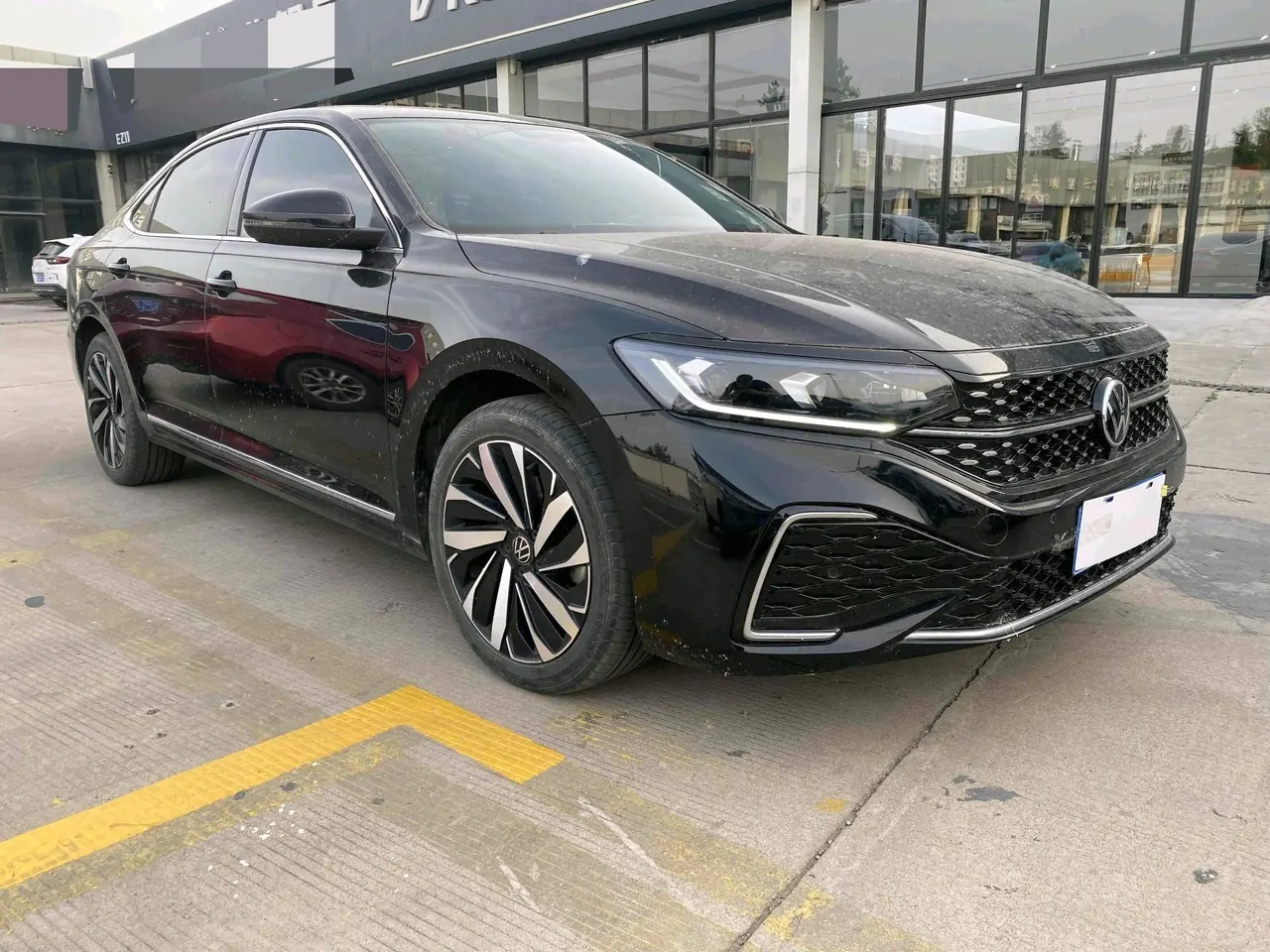 Volkswagen 2023 Passat 2.0TSI 330TSI Star Elite Edition (Modified) Automatic Gear 2