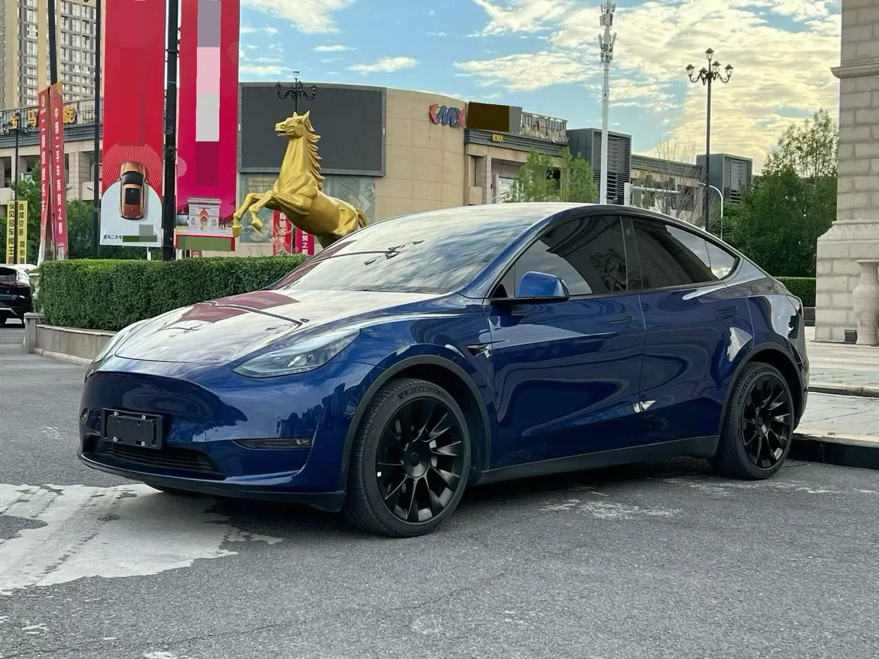 打开图片灯箱:Tesla 2021 Model Y long endurance all-wheel drive version automatic transmission