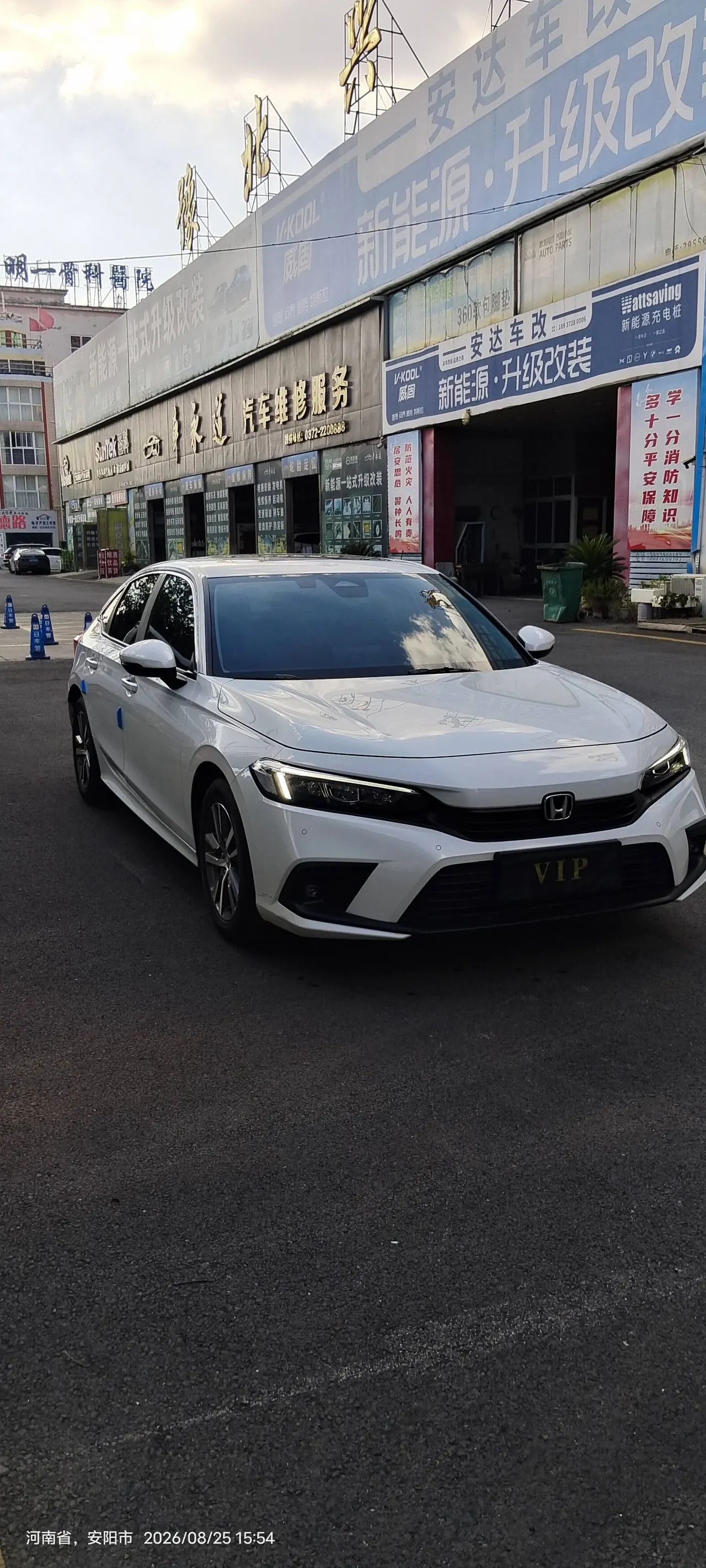 Honda 2023 Civic 1.5T CVT 240TURBO Sporty Edition Automatic 3