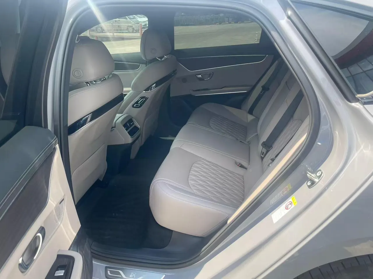 BYD 2025 Han DM-i 1.5T stepless 125KM laser Radar intelligent driving automatic gear 6