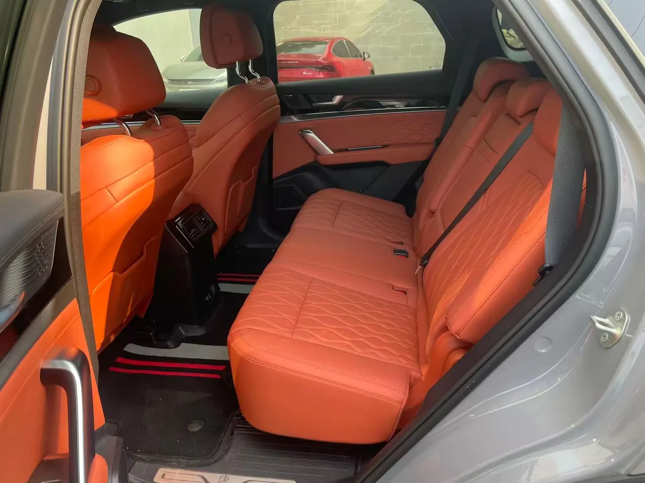 BYD Tang New Energy 2025 Tang DM-i 1.5T Stepless Smart Driving Edition 175KM Laser Radar Flagship Automatic Gear 6