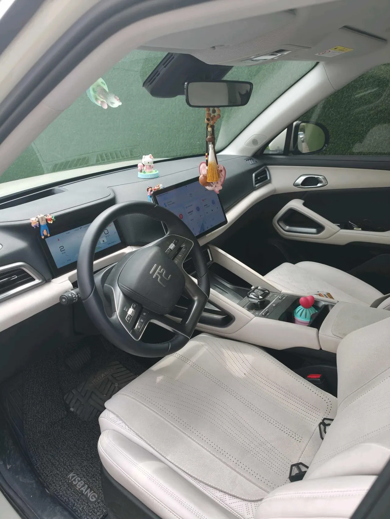 BYD 2024 Yuan UP 401KM Exceed Automatic Gear 5