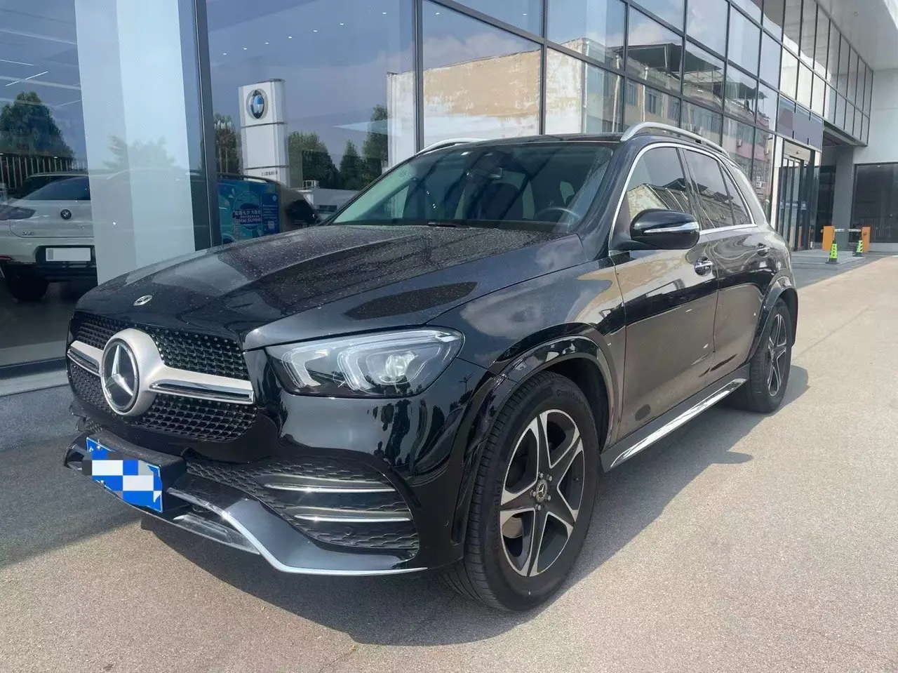 Open image lightbox: Mercedes Benz GLE (Imported) 2023 GLE 350 4MATIC 2.0T Fashion Automatic Gear