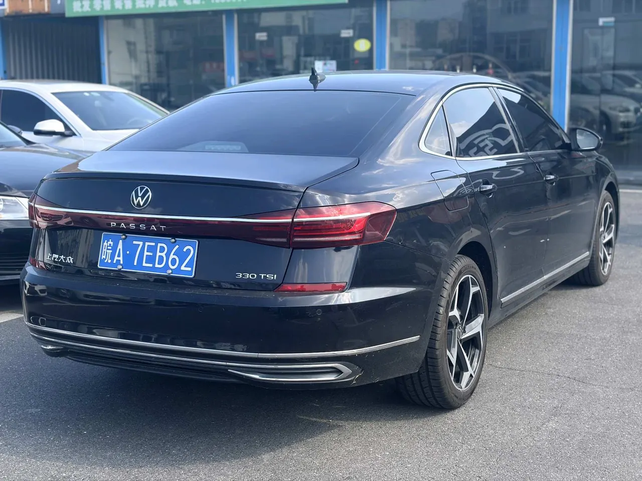 Volkswagen 2023 Passat 2.0TSI 330TSI Star Elite Edition (Modified) Automatic Gear 4