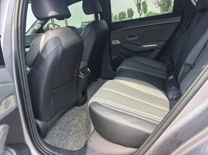 BYD 2025 Qin L DM-i 1.5 stepless smart driving version 120KM leading automatic gear 5