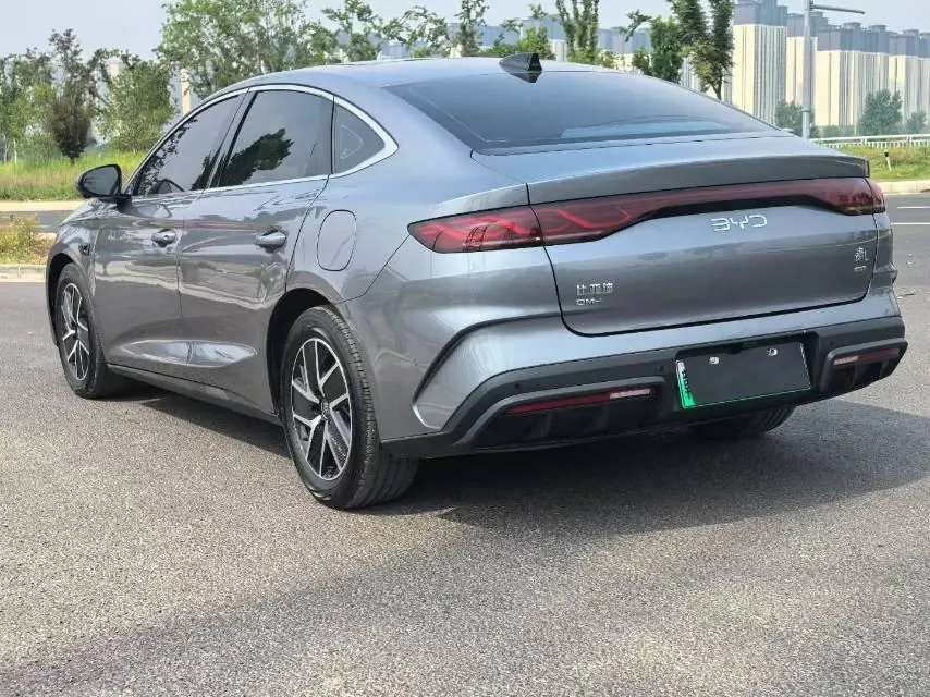 BYD 2025 Qin L DM-i 1.5 stepless smart driving version 120KM leading automatic gear 7