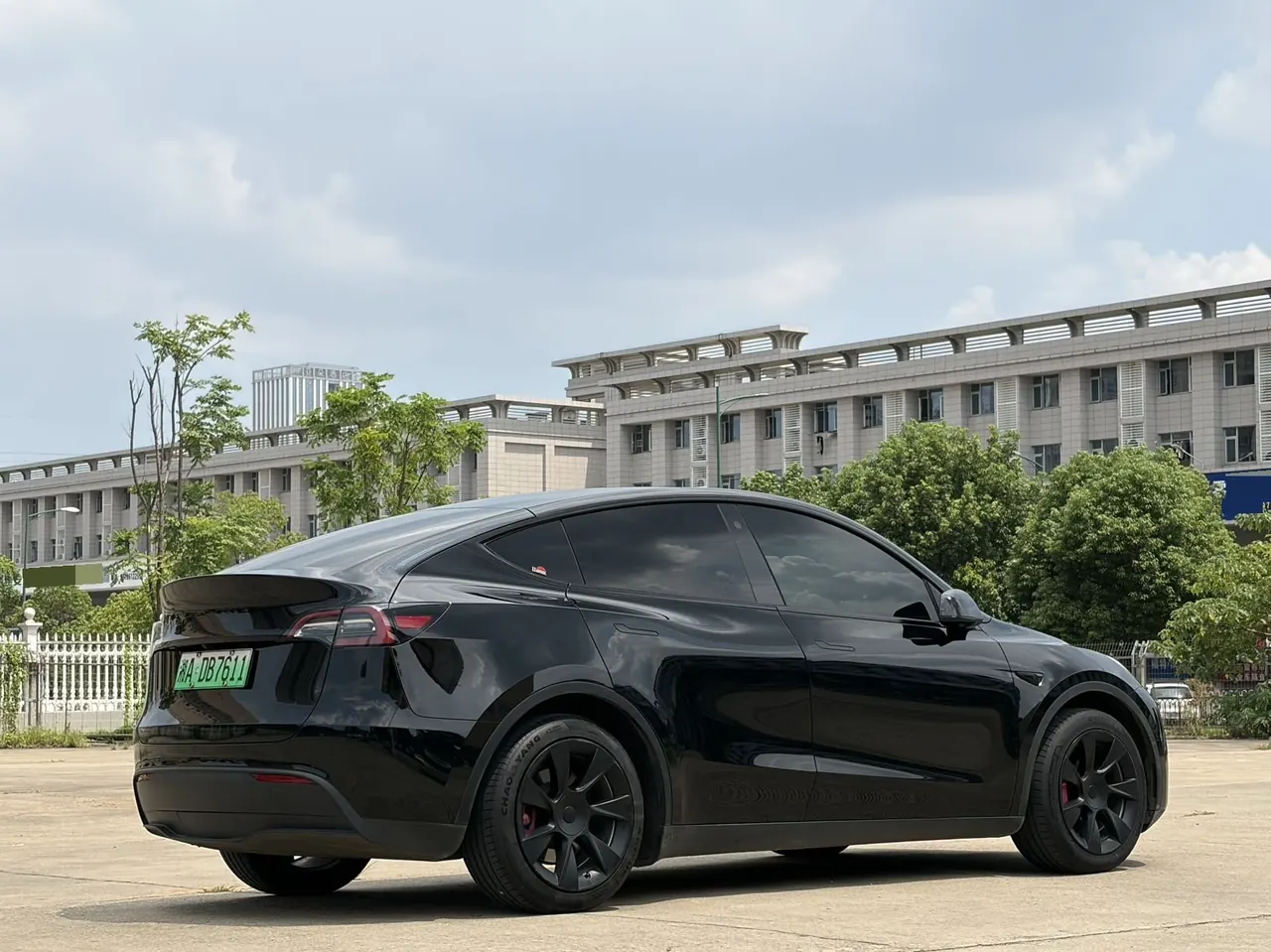 Tesla 2022 Model Y rear-wheel drive version automatic transmission 9