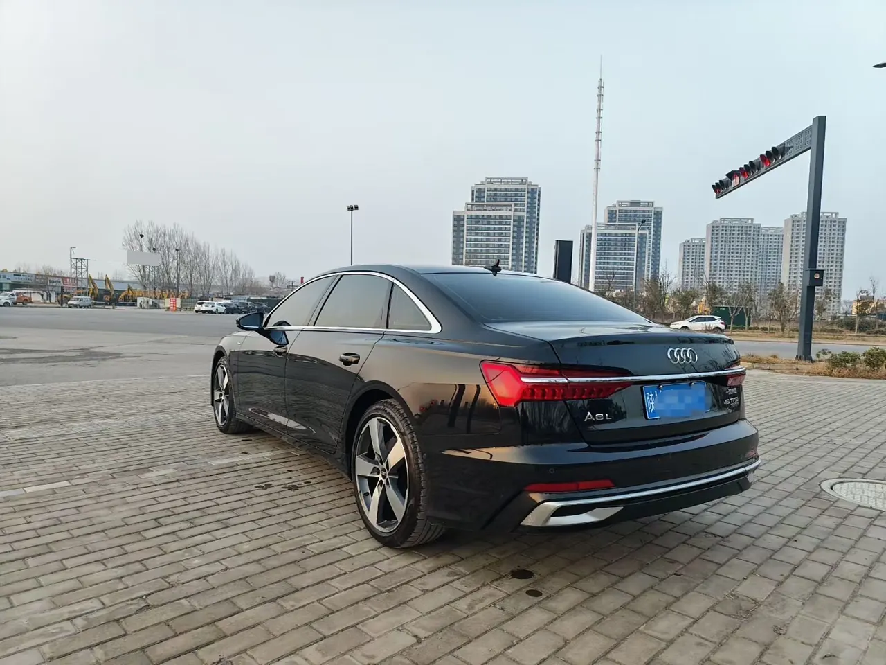 Audi 2023 A6L 2.0TFSI 45TFSI Quattro Selected Dynamic Automatic 9