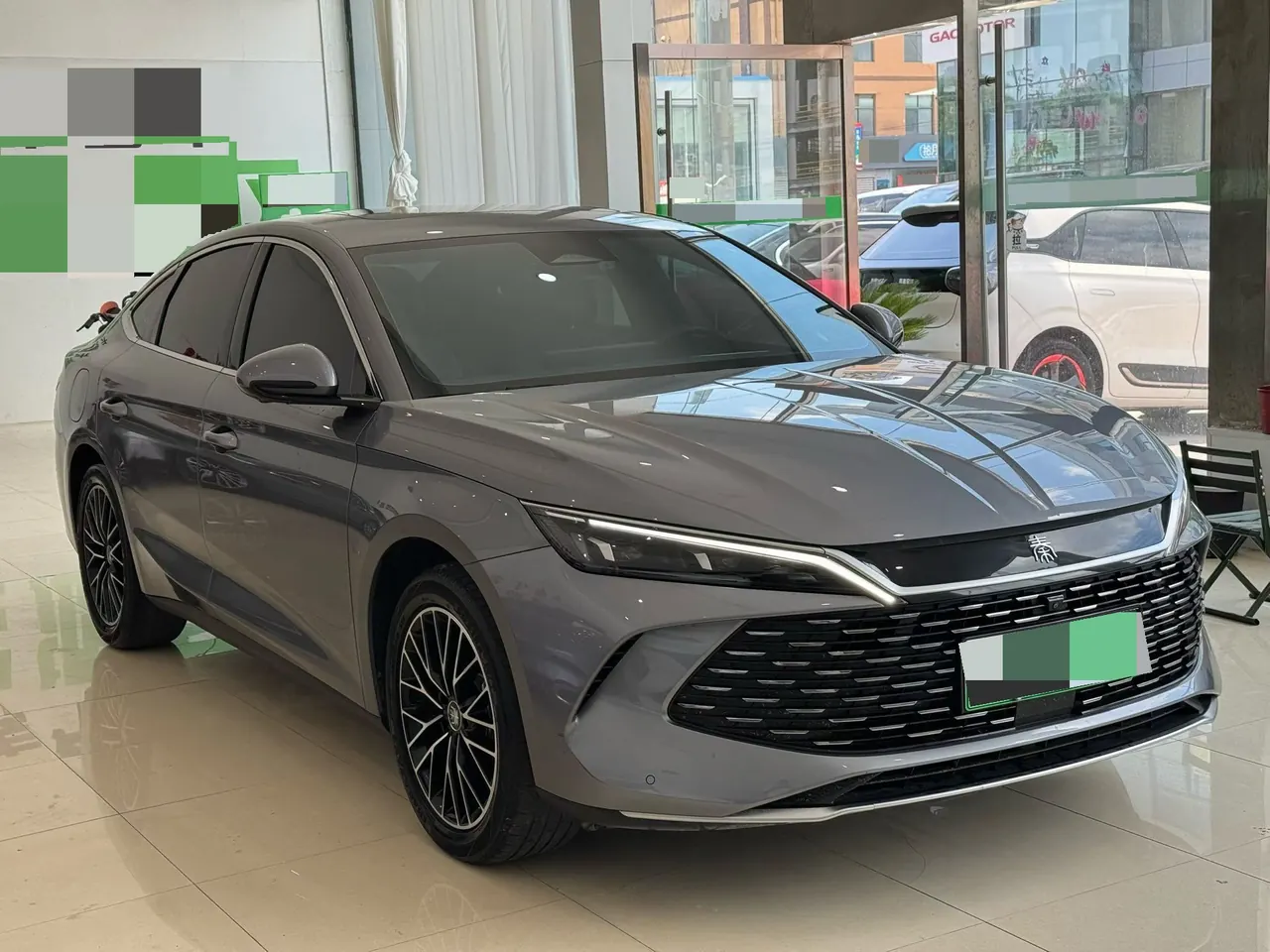 BYD 2024 Qin L DM-i 1.5 Stepless 120KM Excellent Automatic 3