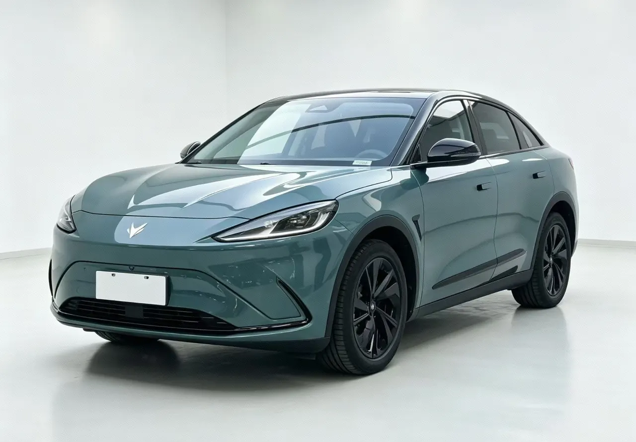 Open image lightbox: ARCFOX 2023 α S 735E Forest Edition 175kW Automatic Gear