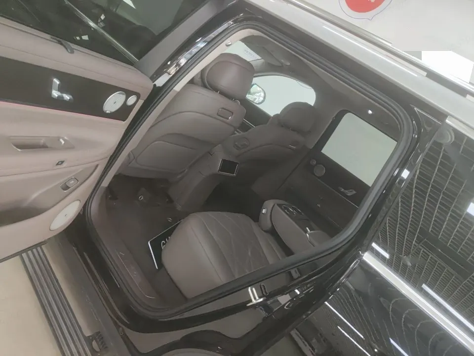 AITO 2025 AITO M9 extended range Ultra version 52kWh4 seat version automatic gear 4