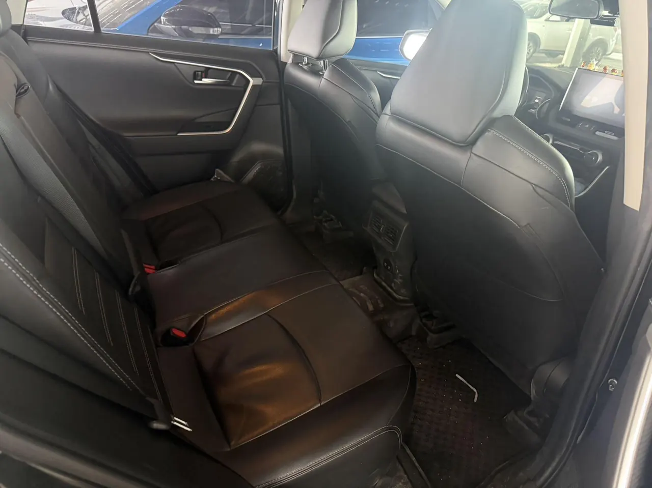 Toyota 2022 Wilanda 2.0 Stepless Four-wheel Drive Deluxe Edition Automatic Transmission 5