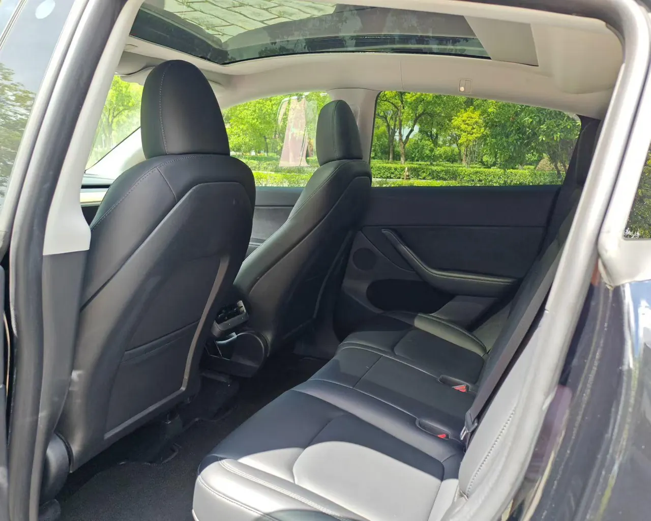 Tesla 2022 Model Y rear-wheel drive version (facelift) automatic gear 5
