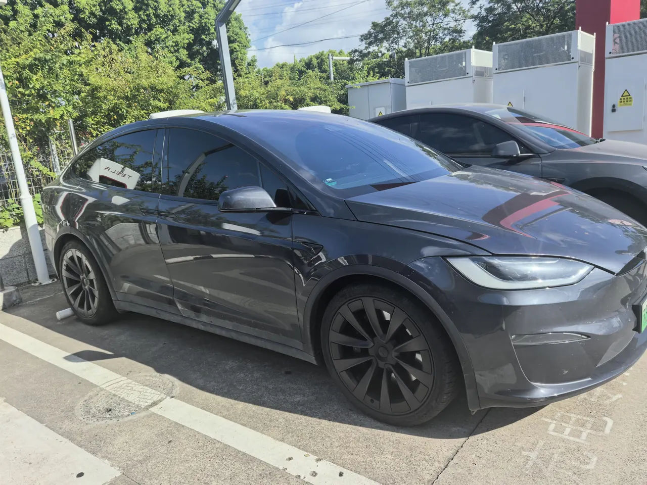 Tesla Model X (Imported) 2023 Model X Dual Motor All-wheel Drive Automatic Gear 6