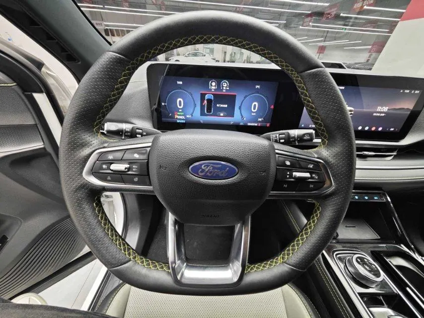 Ford 2025 plug-in 1.5T collar PLUS automatic gear 5