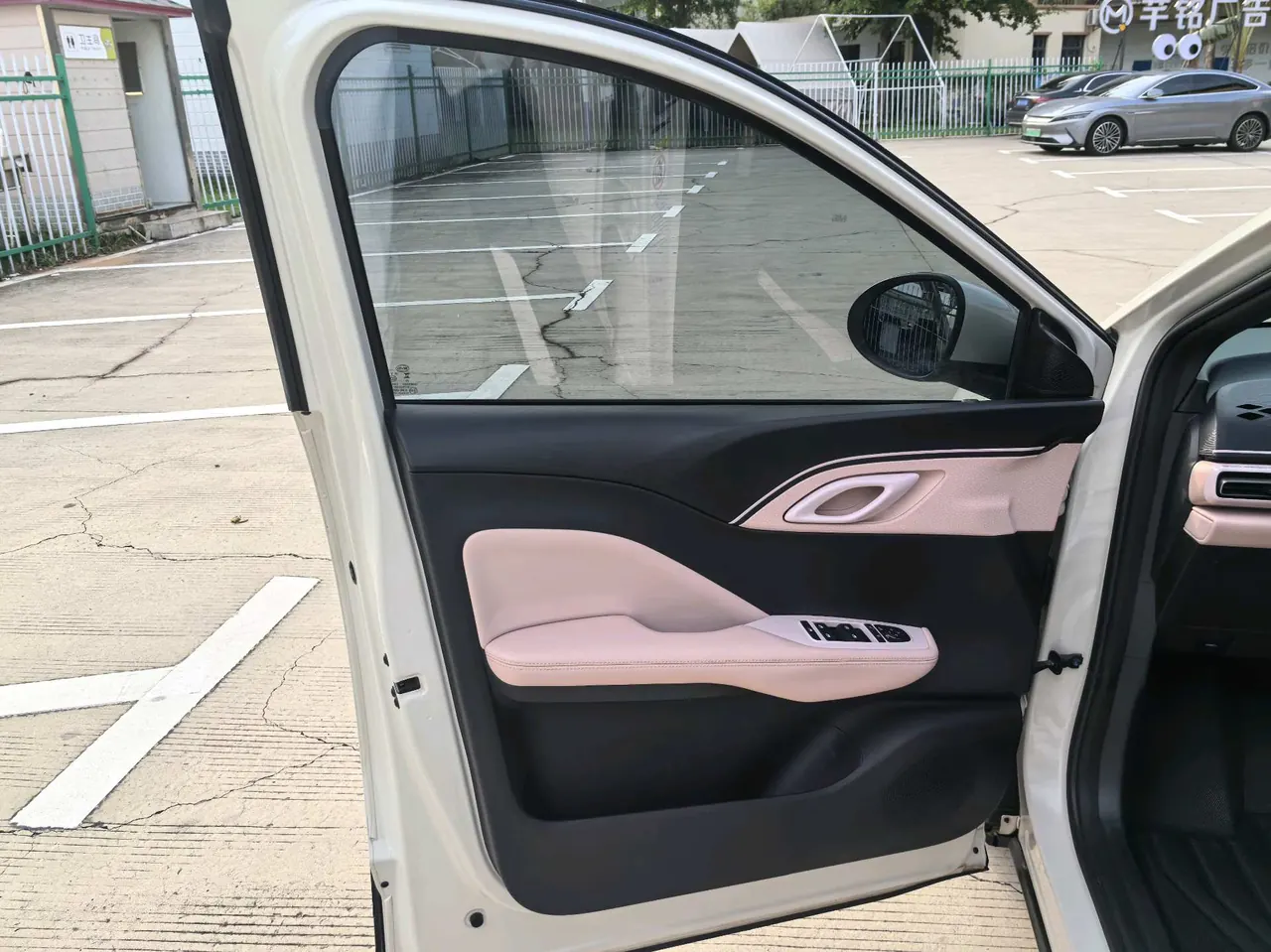 BYD 2023 seagull flying version automatic gear 16