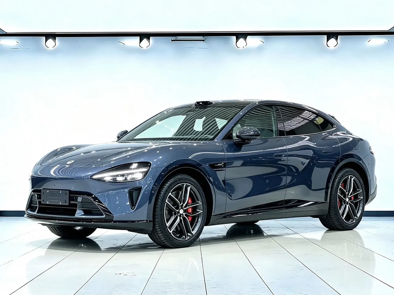 打开图片灯箱:MI 2025 YU7 Long Endurance High Performance Four-wheel Drive Max Edition Automatic Gear