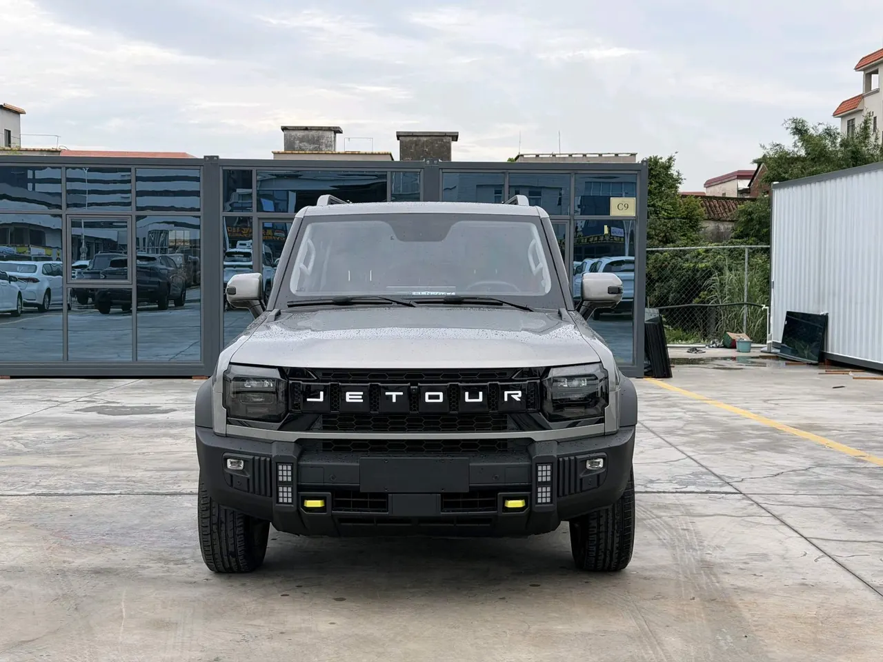 Jetour 2023 Travelers 1.5T Two-Drive Discovery PRO Automatic Gear 2