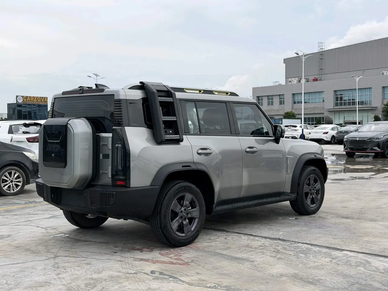 Jetour 2023 Travelers 1.5T Two-Drive Discovery PRO Automatic Gear 5