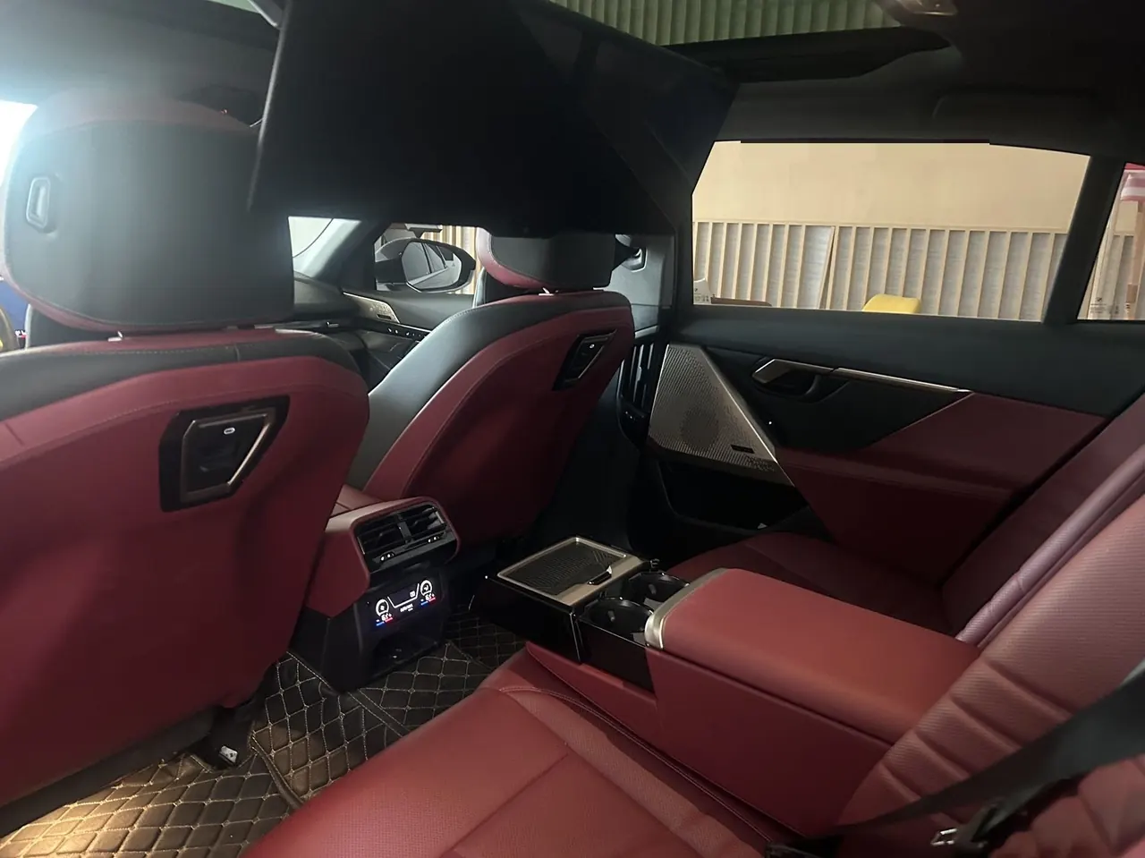 BMW 2024 i5 eDrive 35L Exclusive M Sports Suit Automatic Gear 5