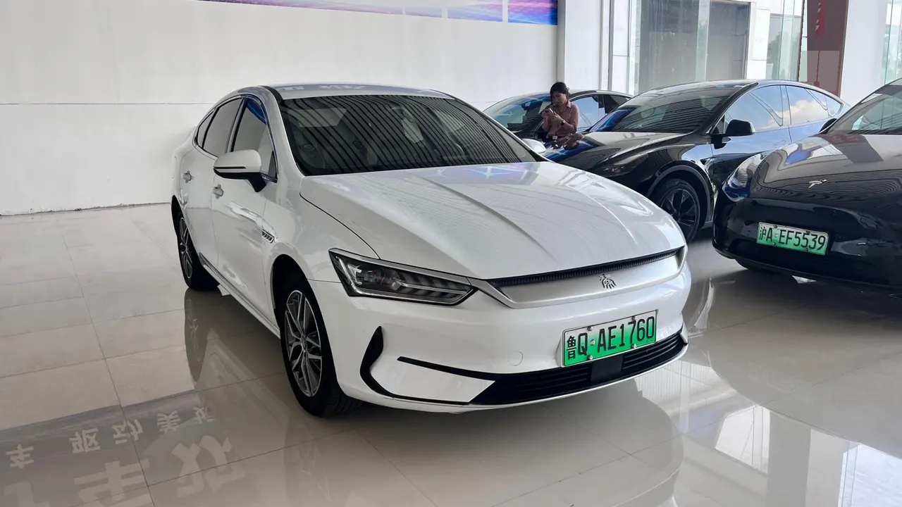 BYD 2024 Qin PLUS EV 420KM Glory Edition Exceed Automatic Gear 3