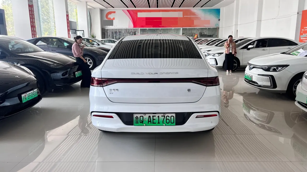 BYD 2024 Qin PLUS EV 420KM Glory Edition Exceed Automatic Gear 8