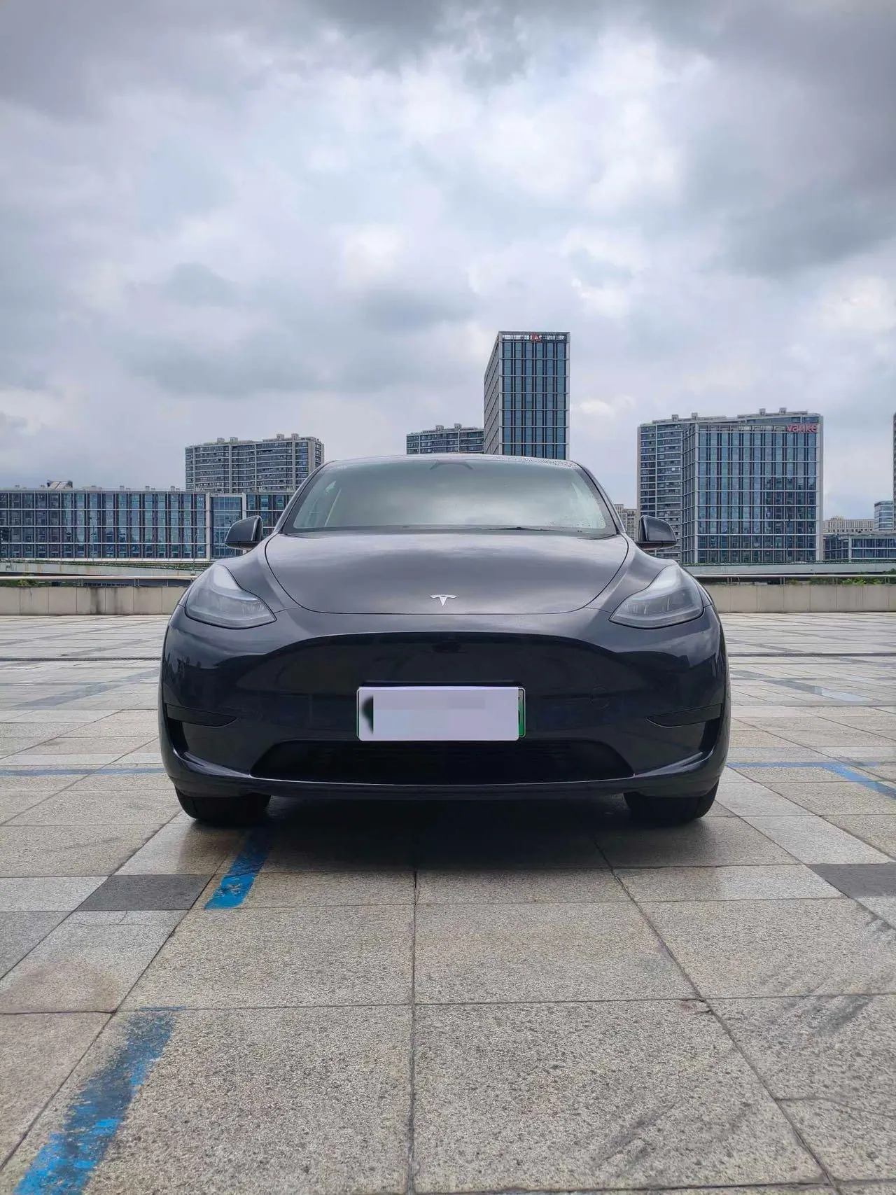 Tesla 2024 Model Y rear-wheel drive version automatic transmission 3