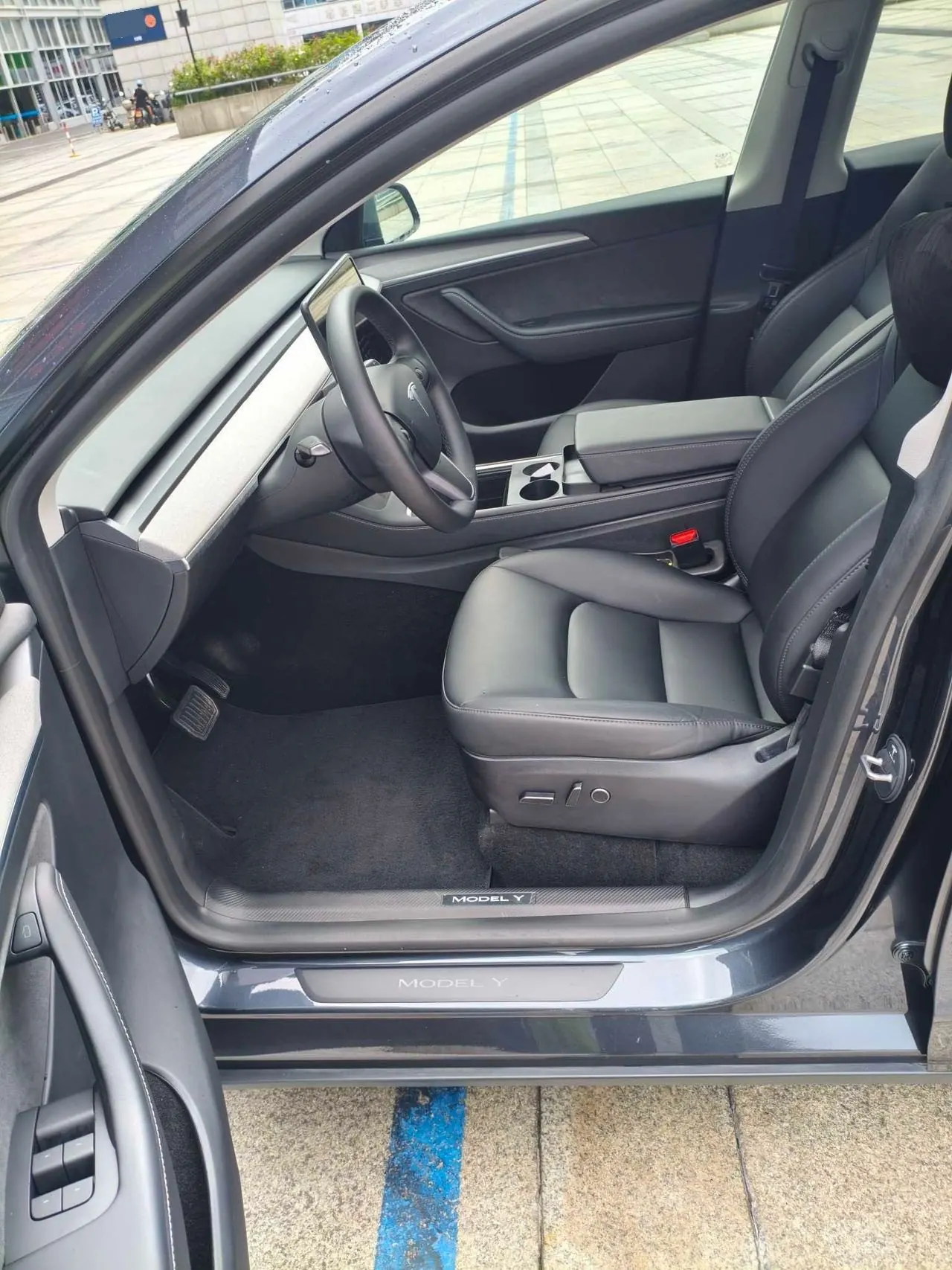 Tesla 2024 Model Y rear-wheel drive version automatic transmission 4